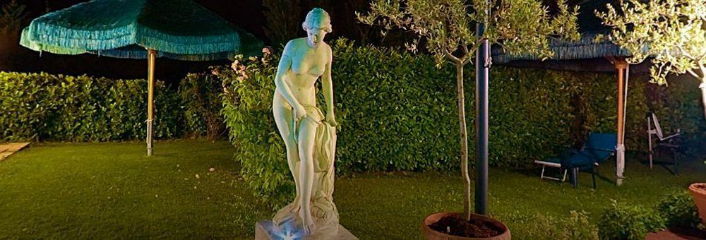 Hotel Santacroce Meeting ซุลโมนา ภายนอก รูปภาพ